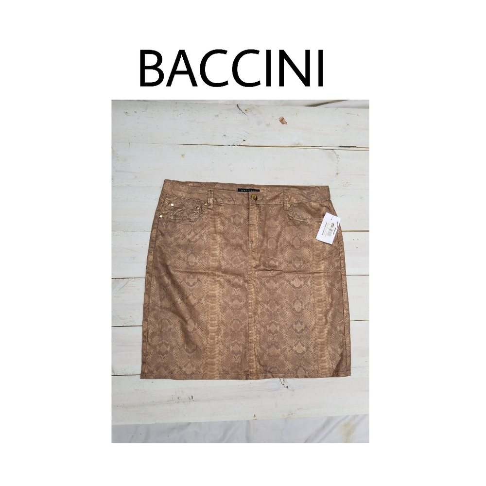 NWT BACCINI snake print stretch skirt